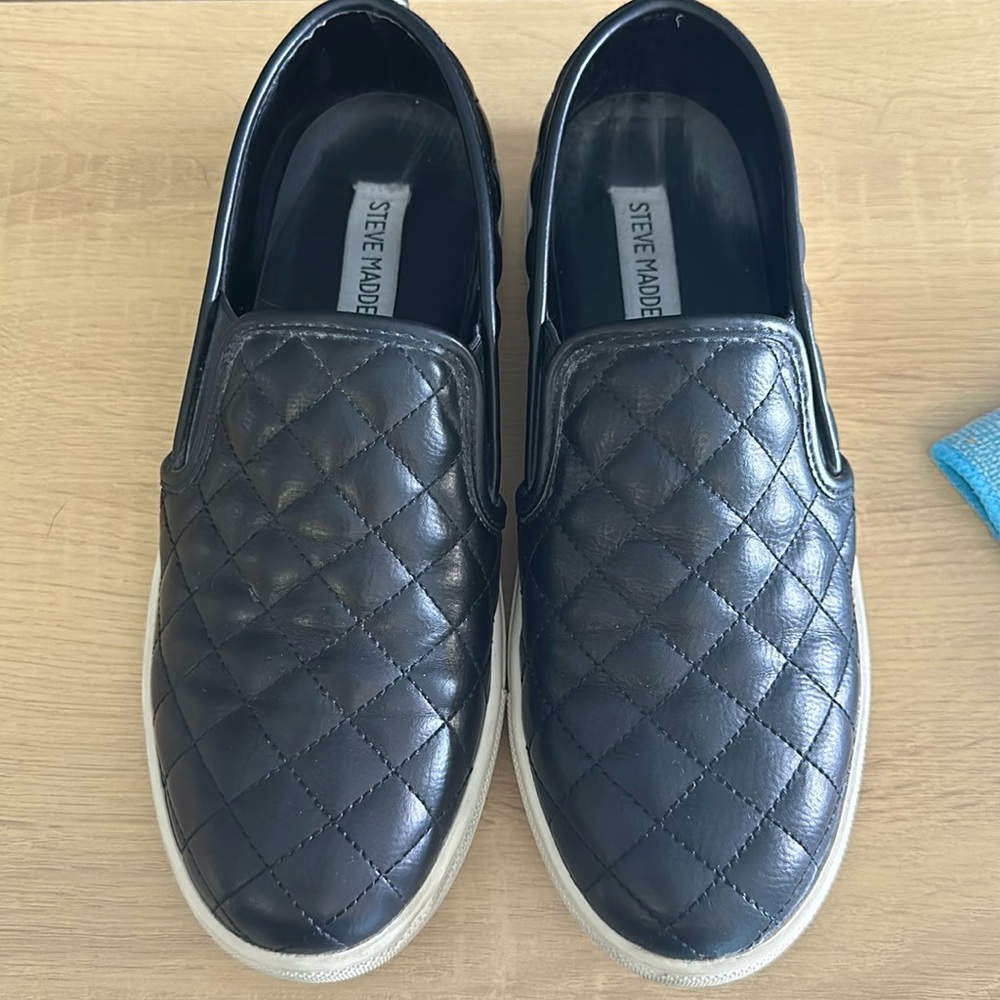 Ecentrcq Sneaker